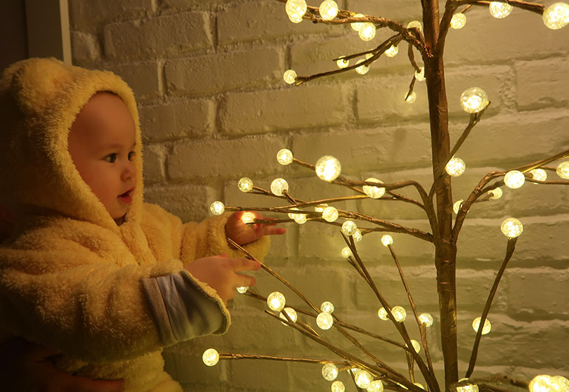 2019年 ０ １歳の赤ちゃんが喜ぶクリスマスプレゼントおすすめ18選 喜ばれる出産祝いの情報サイト ベビギフ
